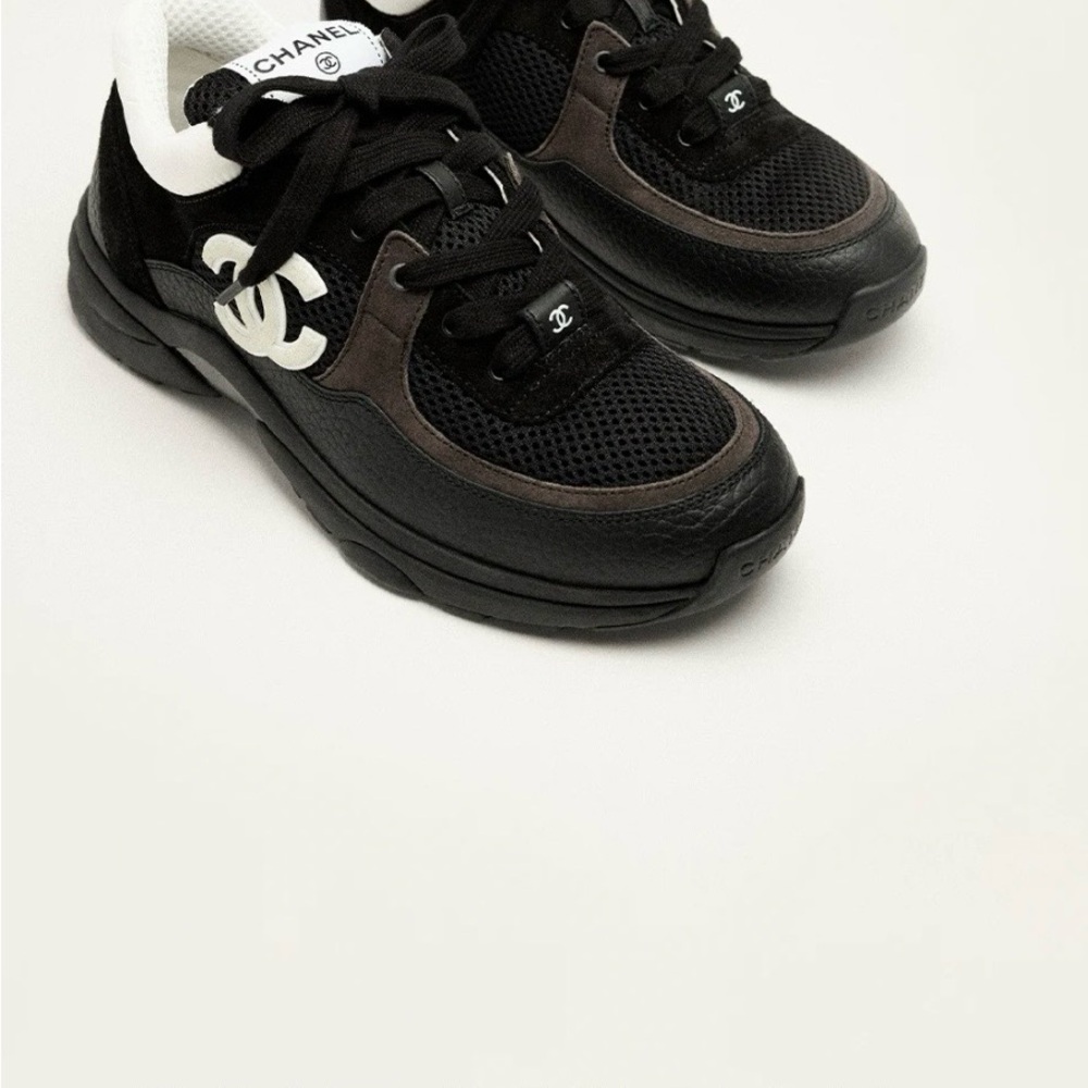 CHANEL Black and White CC Logo Athletic Sneakers SZ 39 - Picture 2 of 12